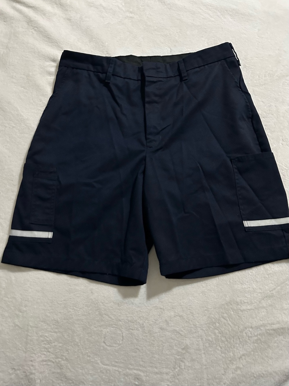 FedEx Uniform Cargo Shorts Navy Blue Men’s 38R Reflective Stripe Image Authority